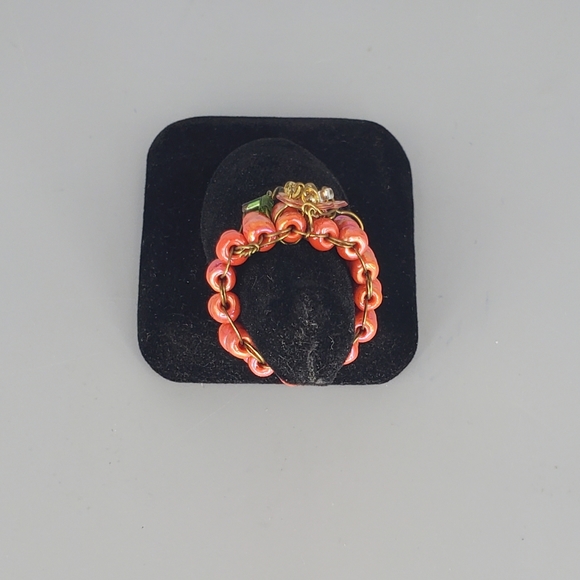 Coral Red Floral Beaded Ring - Picture 4 of 10